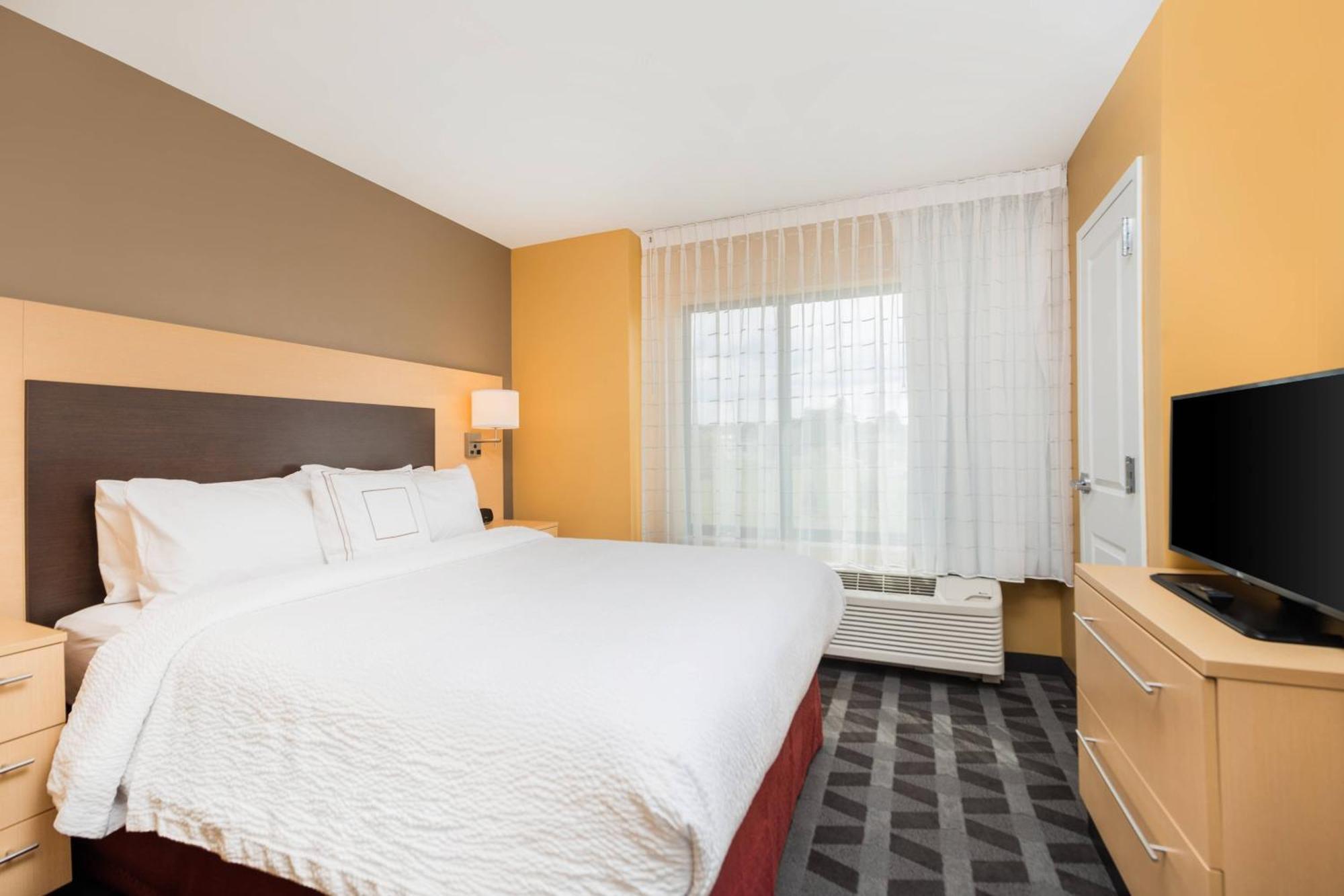 Towneplace Suites By Marriott New Hartford Экстерьер фото