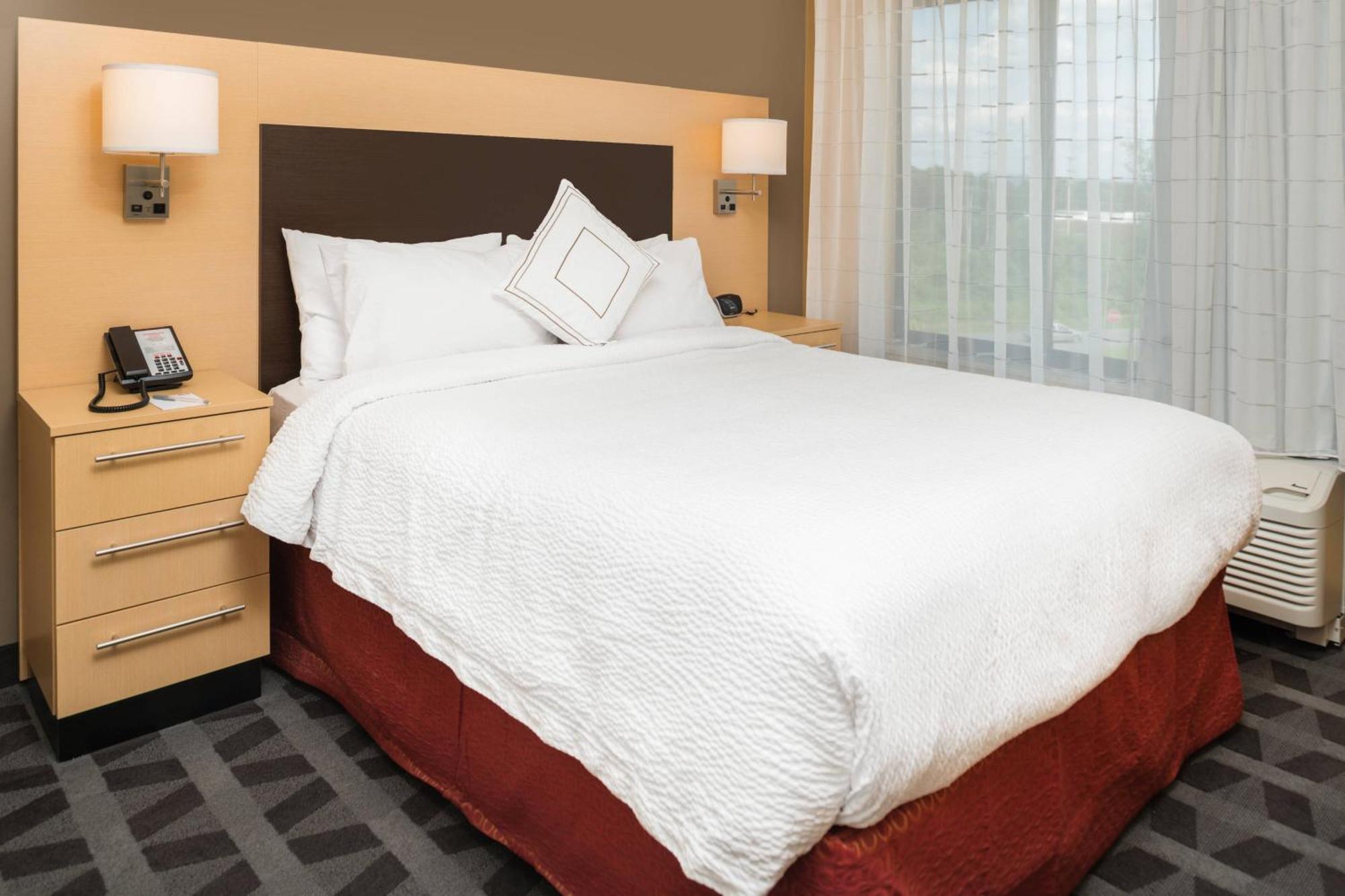 Towneplace Suites By Marriott New Hartford Экстерьер фото