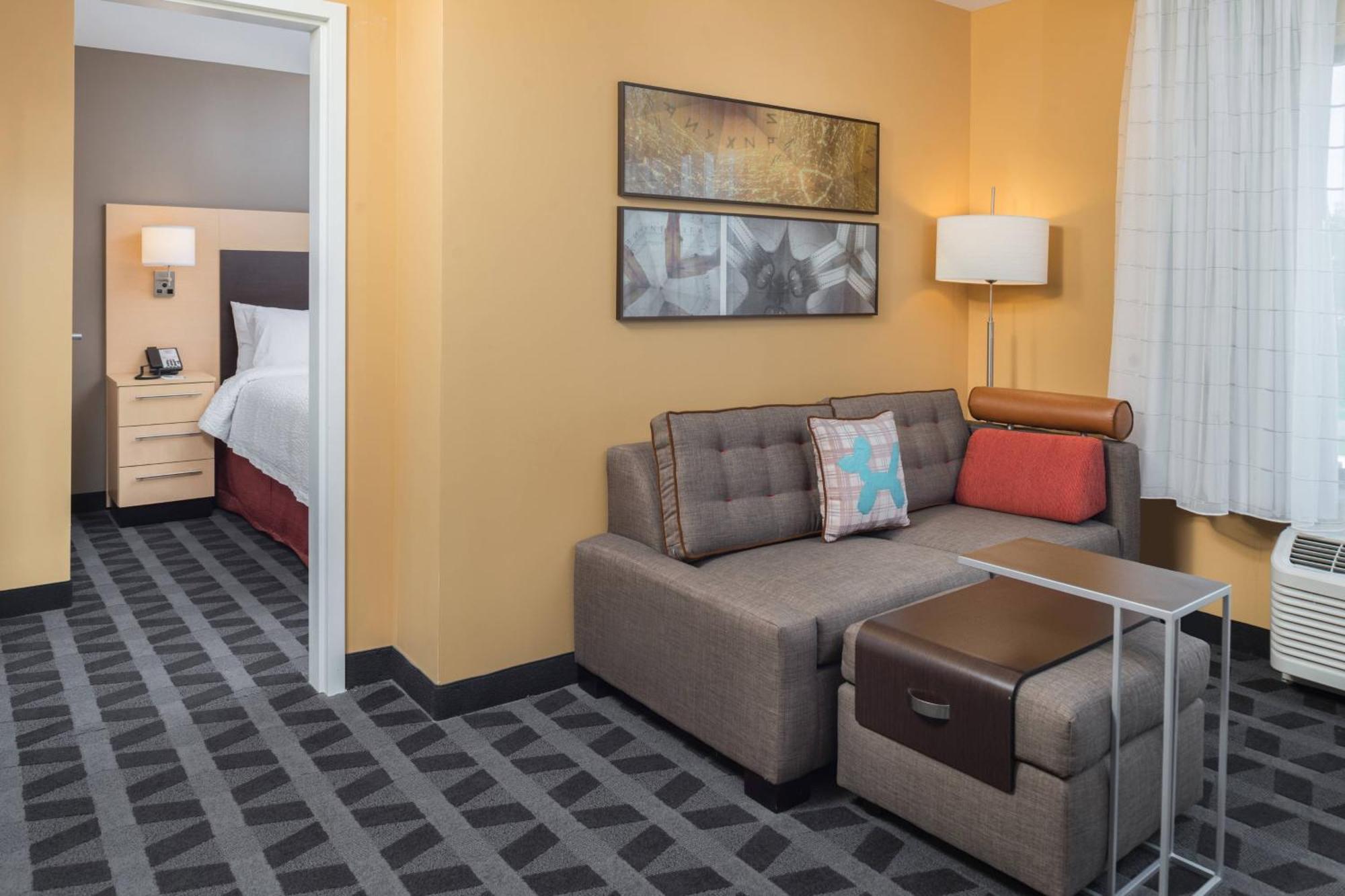 Towneplace Suites By Marriott New Hartford Экстерьер фото