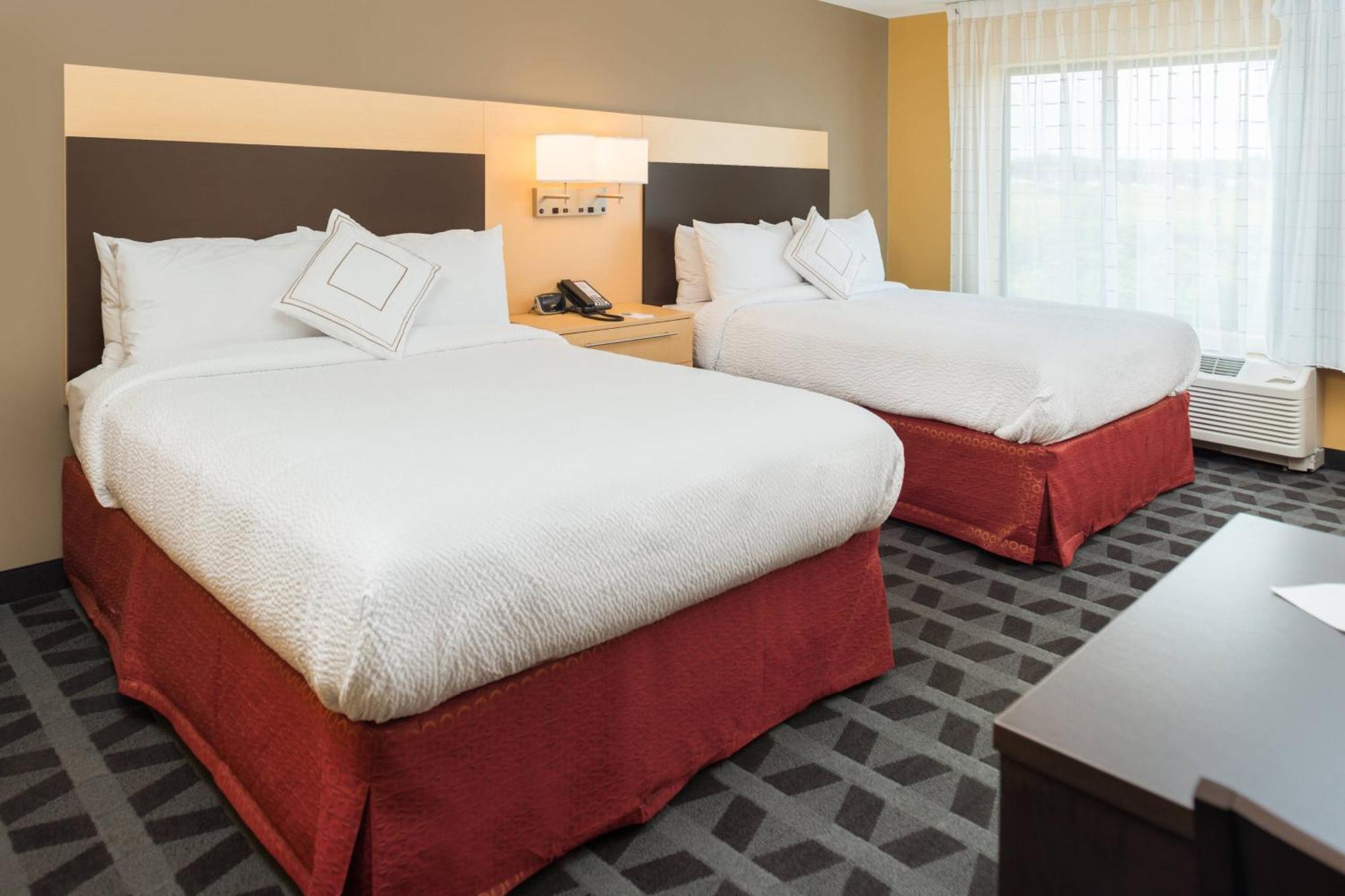 Towneplace Suites By Marriott New Hartford Экстерьер фото