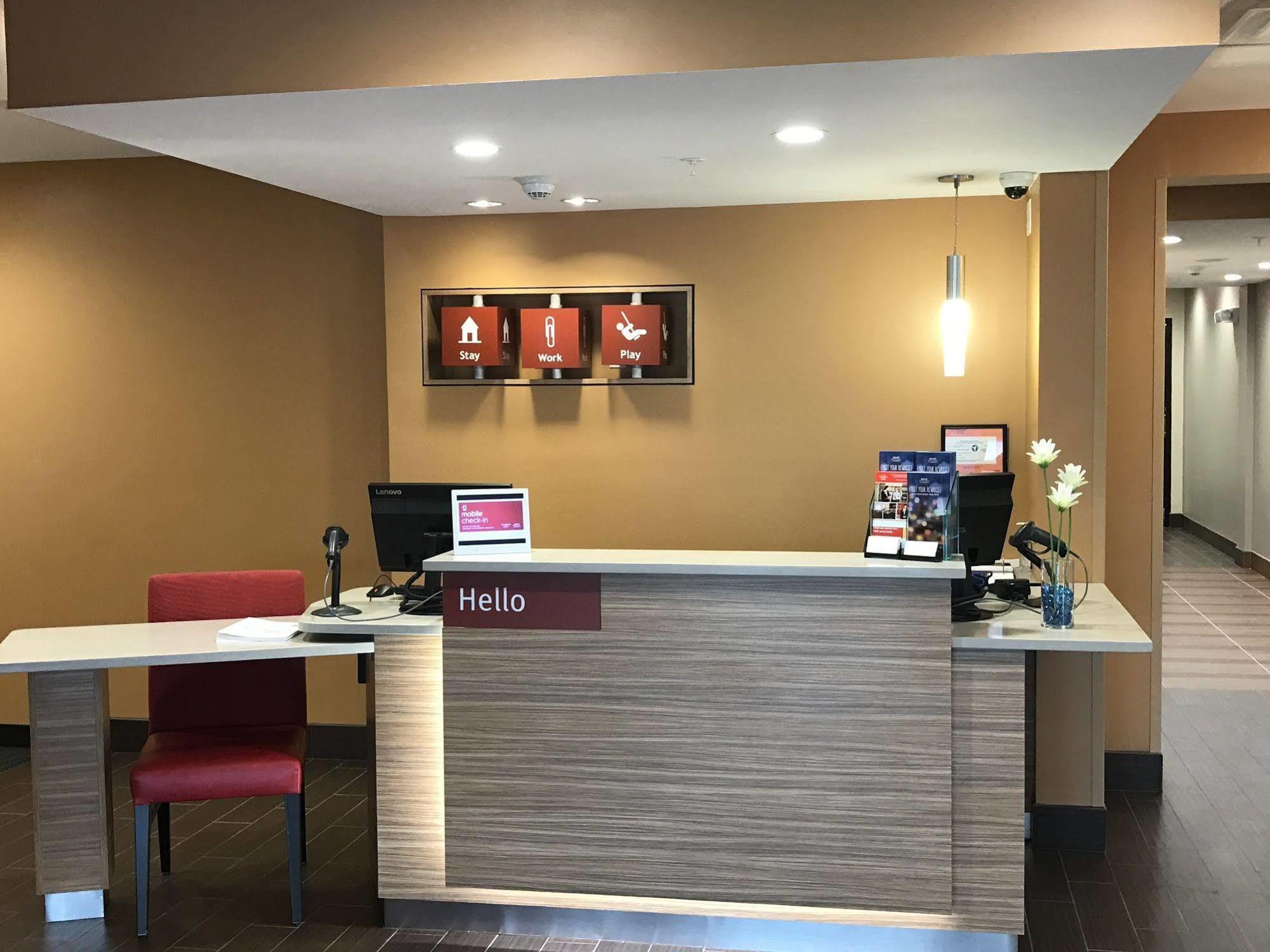 Towneplace Suites By Marriott New Hartford Экстерьер фото